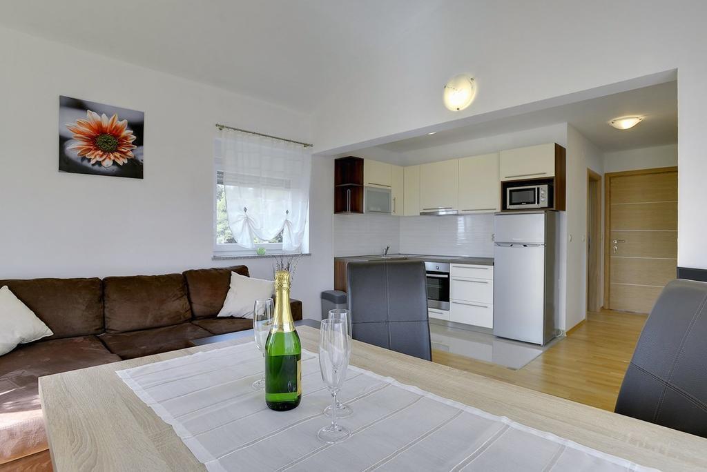 Apartments Kralj Medulin Luaran gambar