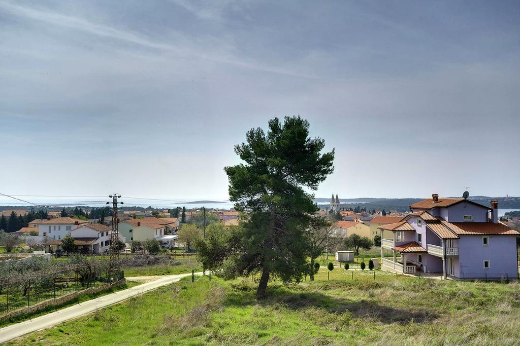 Apartments Kralj Medulin Luaran gambar